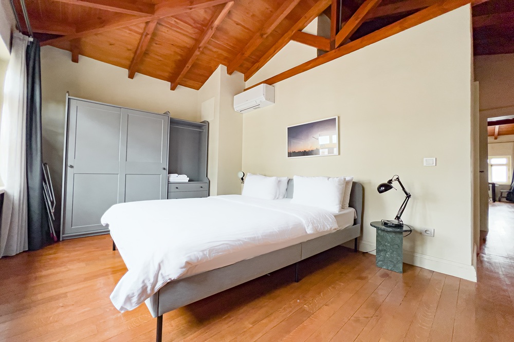 Turna 7 with Sea View