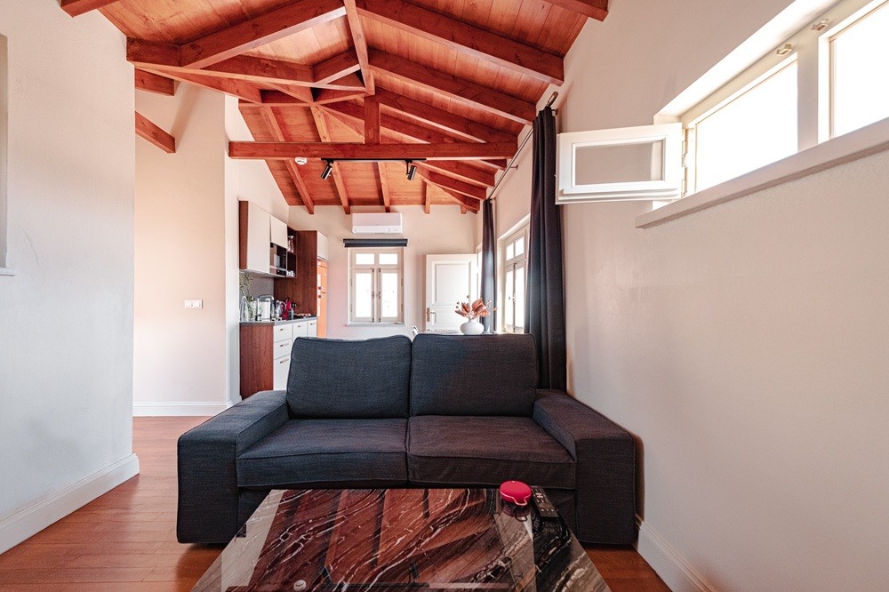 Turna 7 with Sea View